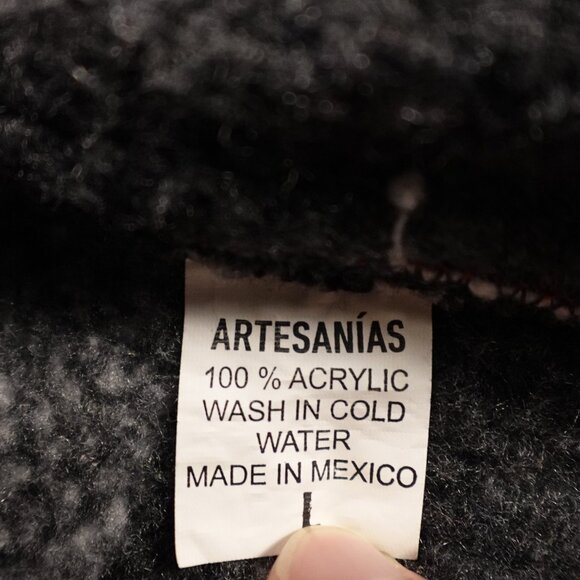 Artesanias Mickey Mexican Baja Hoodie drug rug men's large white black - Picture 7 of 7